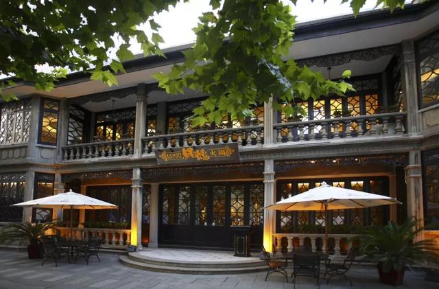 上海鍋德火鍋新天地店一夜人去樓空，又一家高端餐飲關(guān)門！
