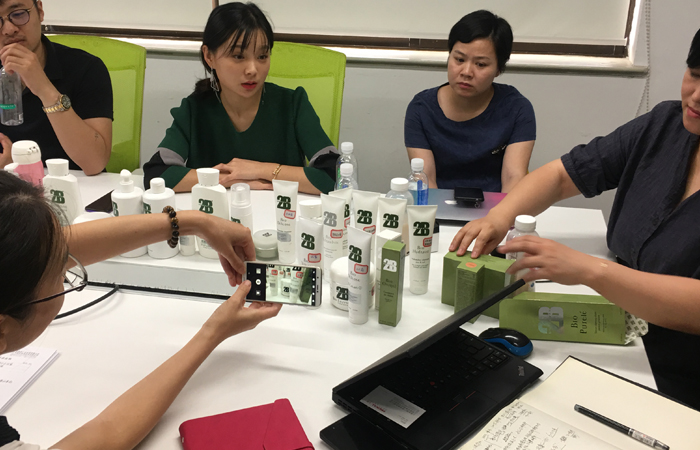 化妝品品牌策劃公司的品牌營(yíng)銷策略有哪些？